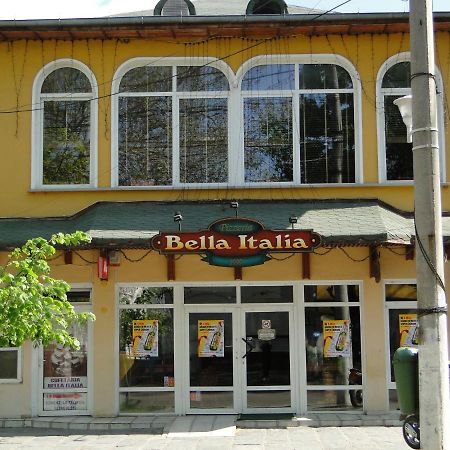 Hostel Bella Italia Brăila Dış mekan fotoğraf
