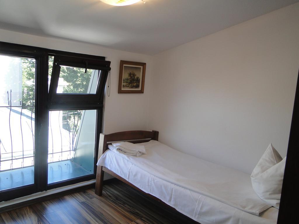 Hostel Bella Italia Brăila Dış mekan fotoğraf